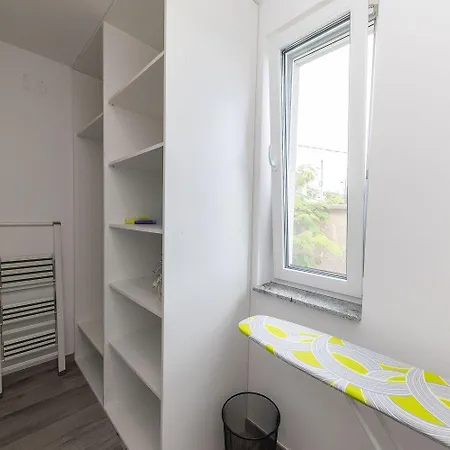 Luxusapartment Mit Traumhaften Meerblick Und Eigenem Weinkeller *