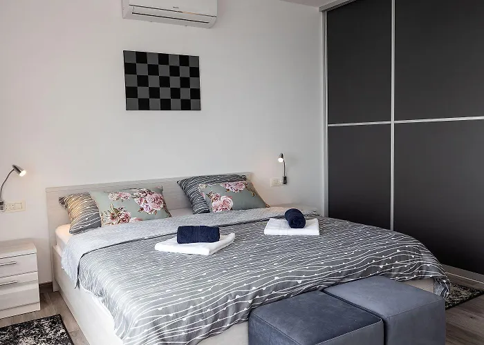 Luxusapartment Mit Traumhaften Meerblick Und Eigenem Weinkeller Apartament Dramalj